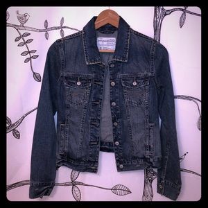 Small Aeropostale denim jacket - some distressing